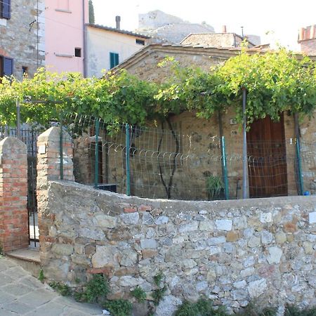 הוילה Castiglione dʼOrcia La Casina Di Nonna Lola מראה חיצוני תמונה