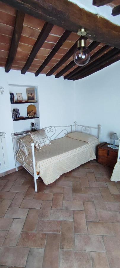 הוילה Castiglione dʼOrcia La Casina Di Nonna Lola מראה חיצוני תמונה